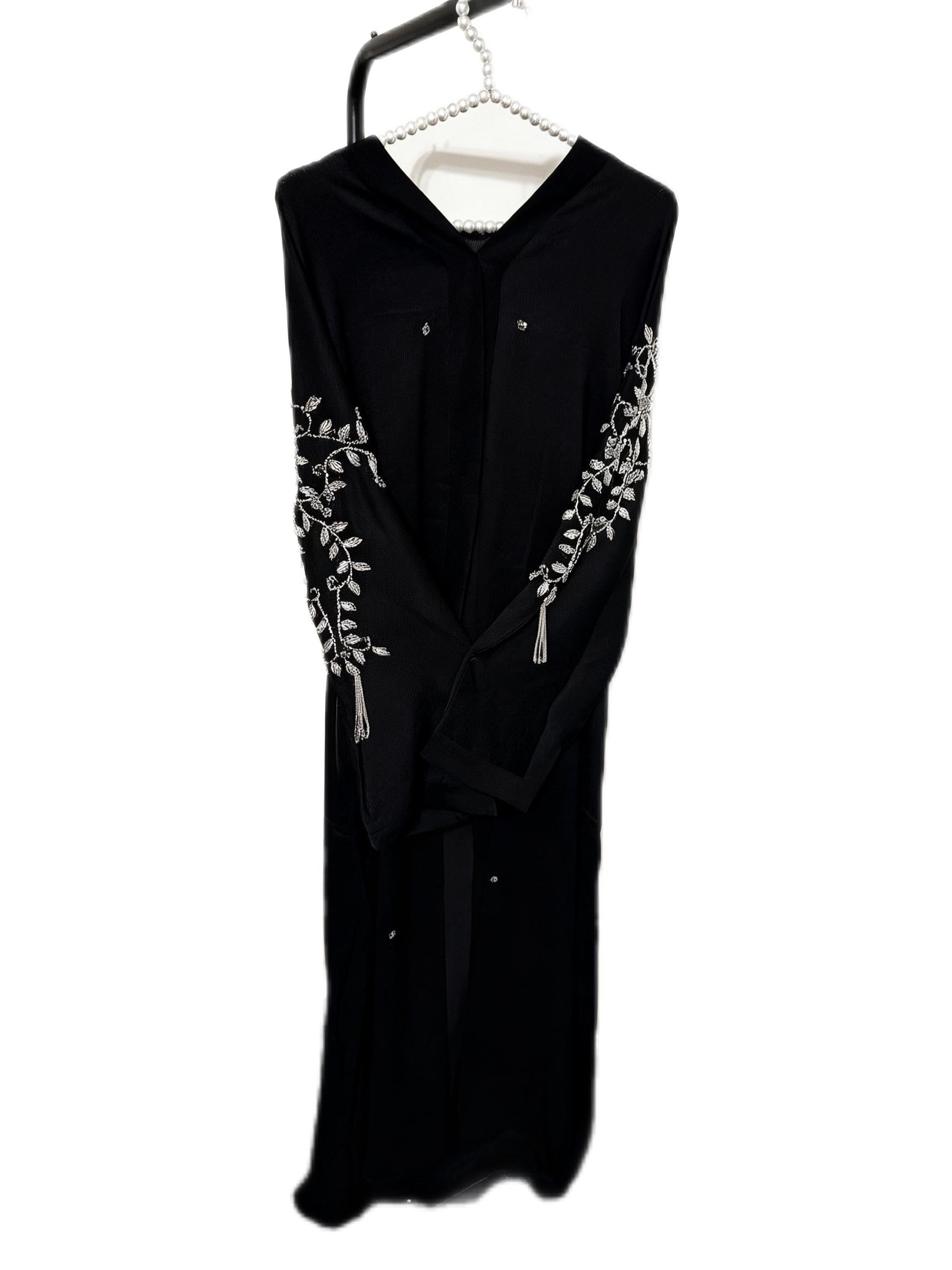 Maryam Abaya | Silver Hand-Embroidered Black Zoom Abaya | Baytul Haya