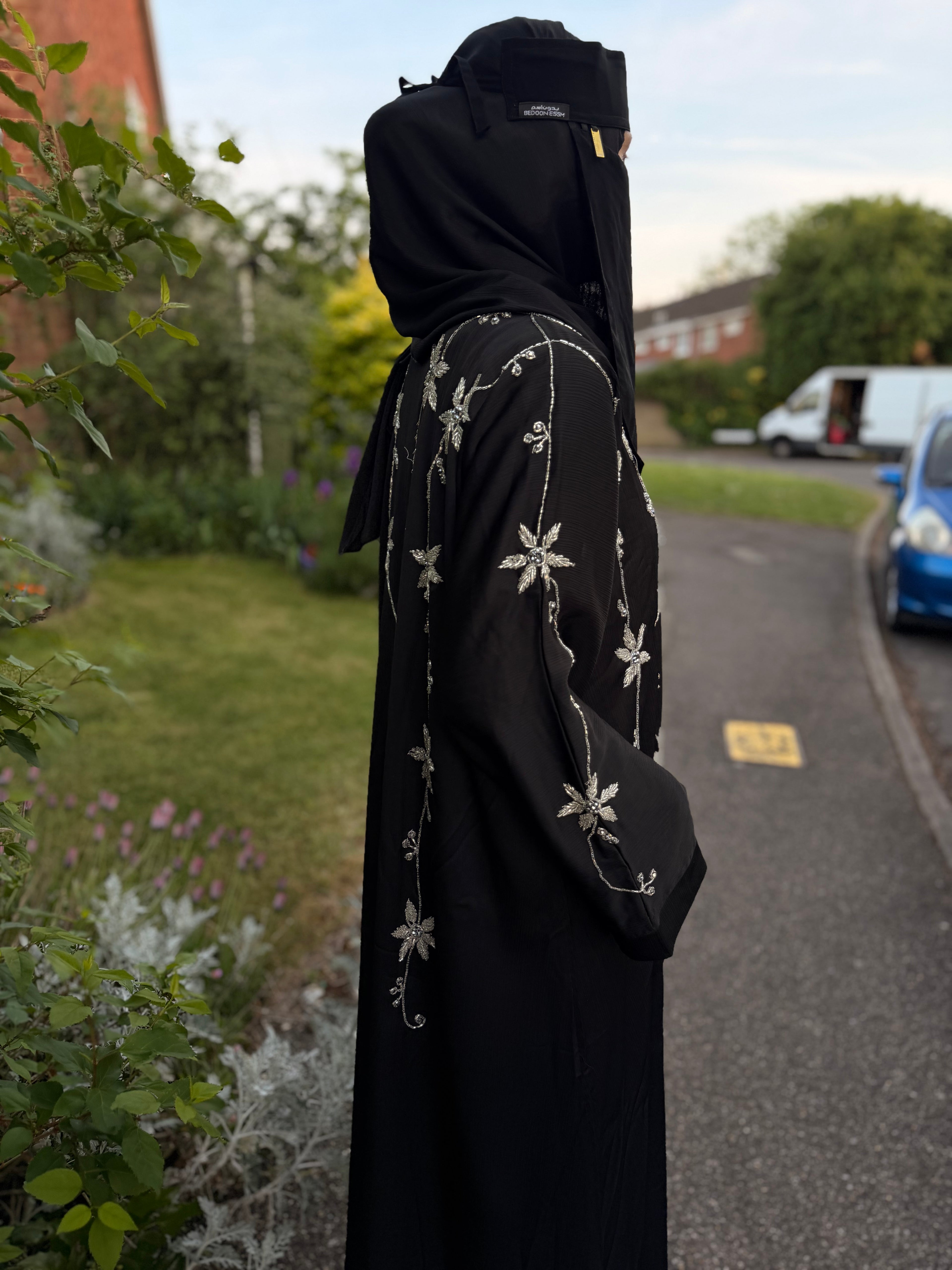 Yasmin Abaya | Full Body Silver Floral Hand-Embroidered Black Abaya | Baytul Haya