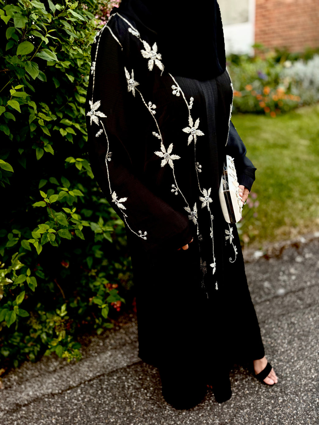 Yasmin Abaya | Full Body Silver Floral Hand-Embroidered Black Abaya | Baytul Haya