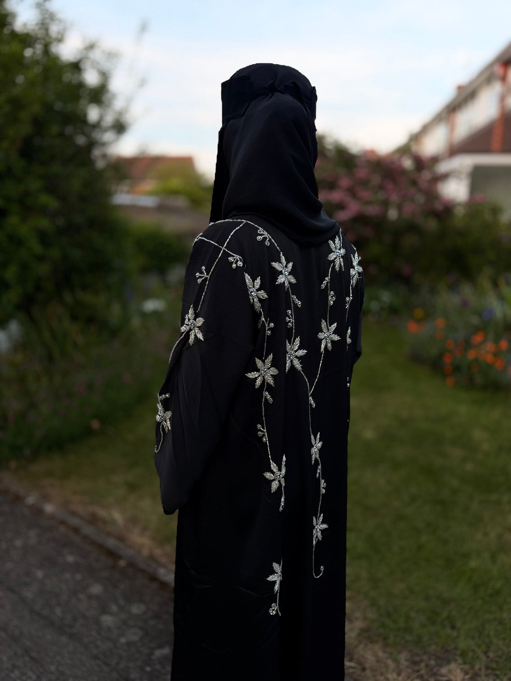 Yasmin Abaya | Full Body Silver Floral Hand-Embroidered Black Abaya | Baytul Haya