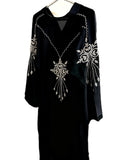 Ayah Abaya | Silver Hand-Embroidered Black Zoom Abaya | Baytul Haya
