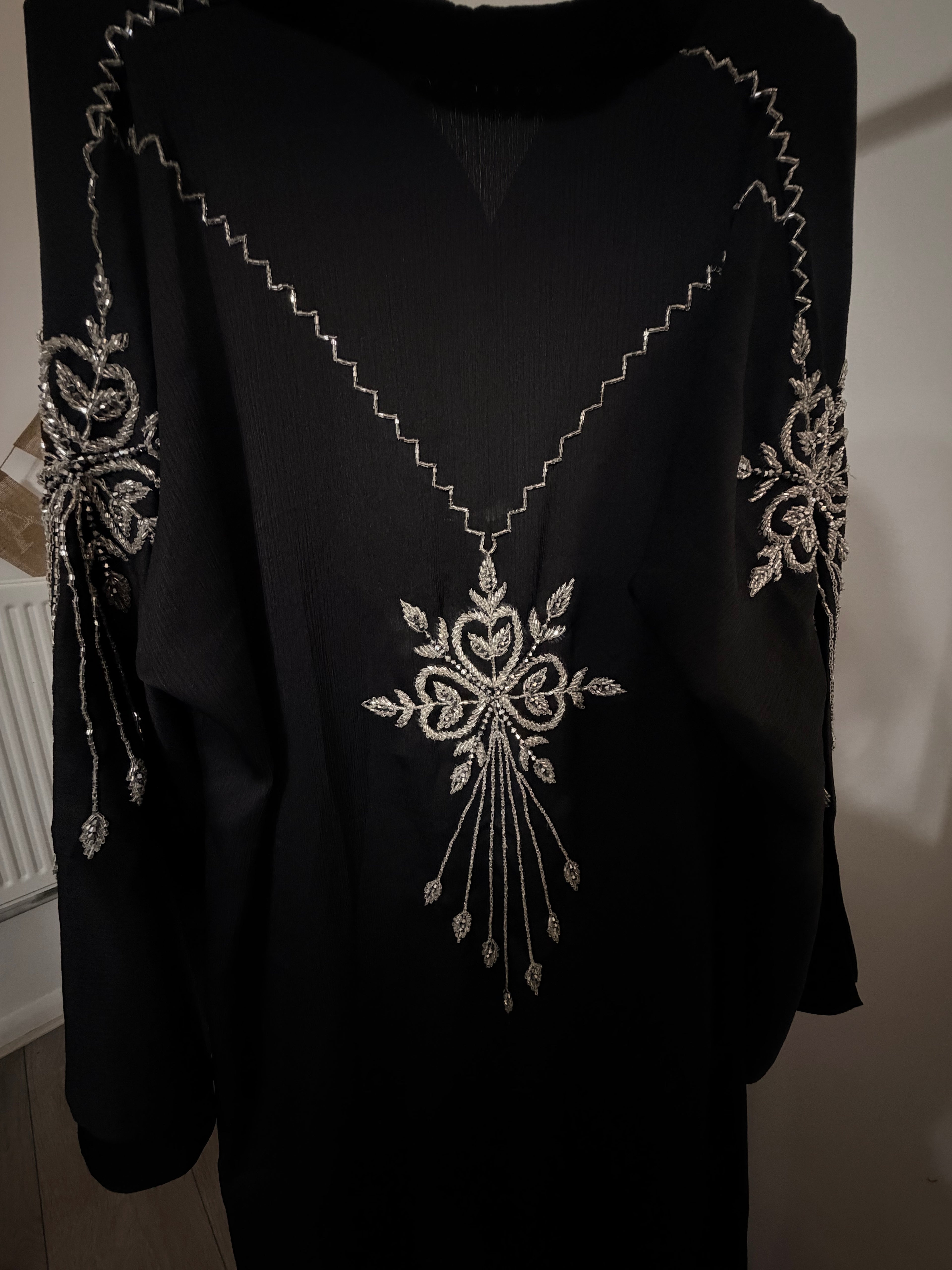 Ayah Abaya | Silver Hand-Embroidered Black Zoom Abaya | Baytul Haya