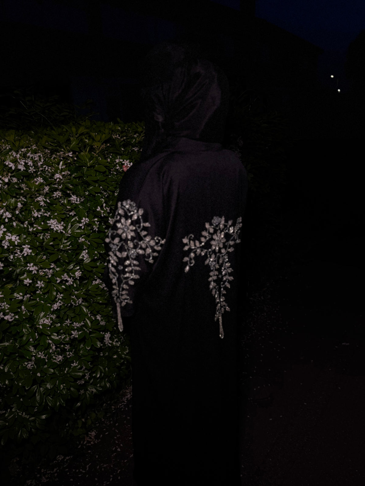 Maryam Abaya | Silver Hand-Embroidered Black Zoom Abaya | Baytul Haya